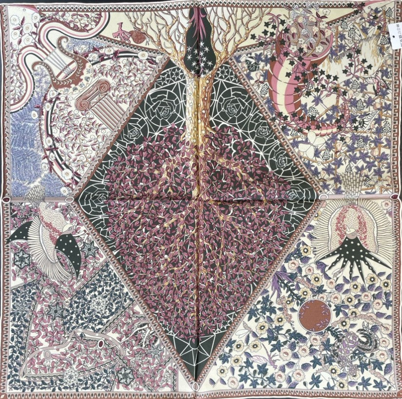 SILK100％  リバーシブルスカーフ 65×65㎝