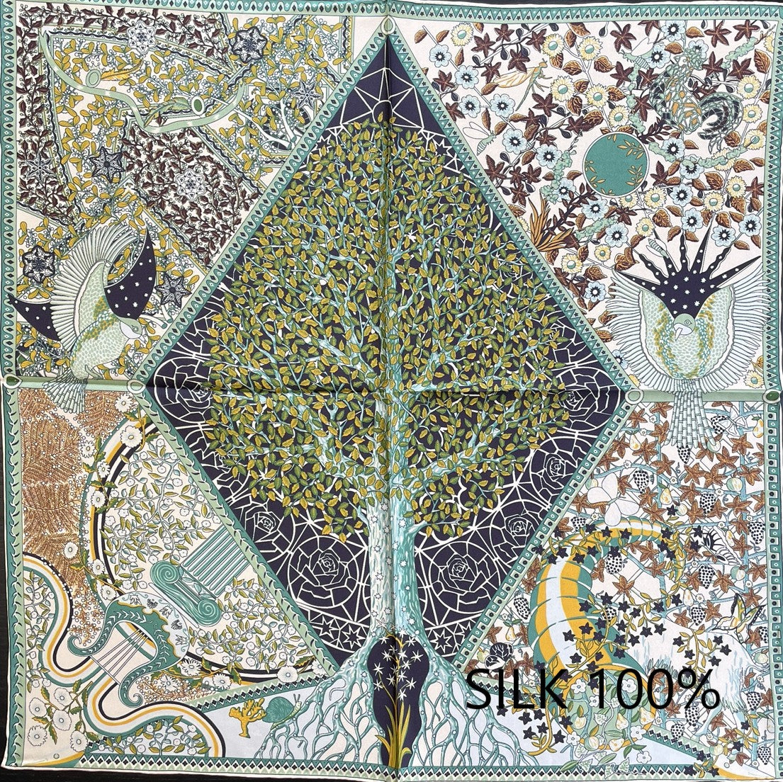 SILK100％  リバーシブルスカーフ 65×65㎝