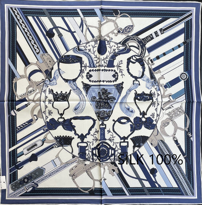SILK100％  リバーシブルスカーフ 65×65㎝