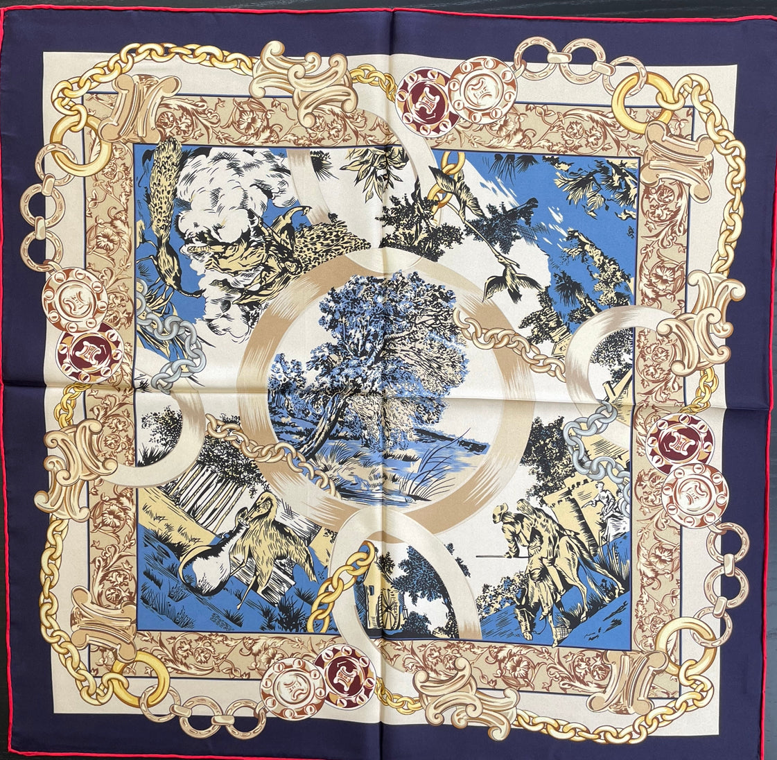 SILK100％  リバーシブルスカーフ 65×65㎝