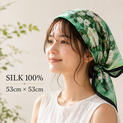 SILK100％  スカーフ 53×53㎝