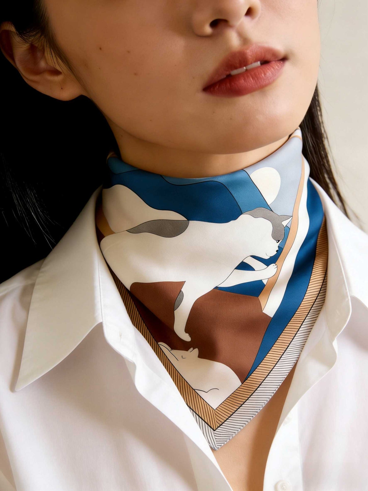 SILK100％  スカーフ 53×53㎝