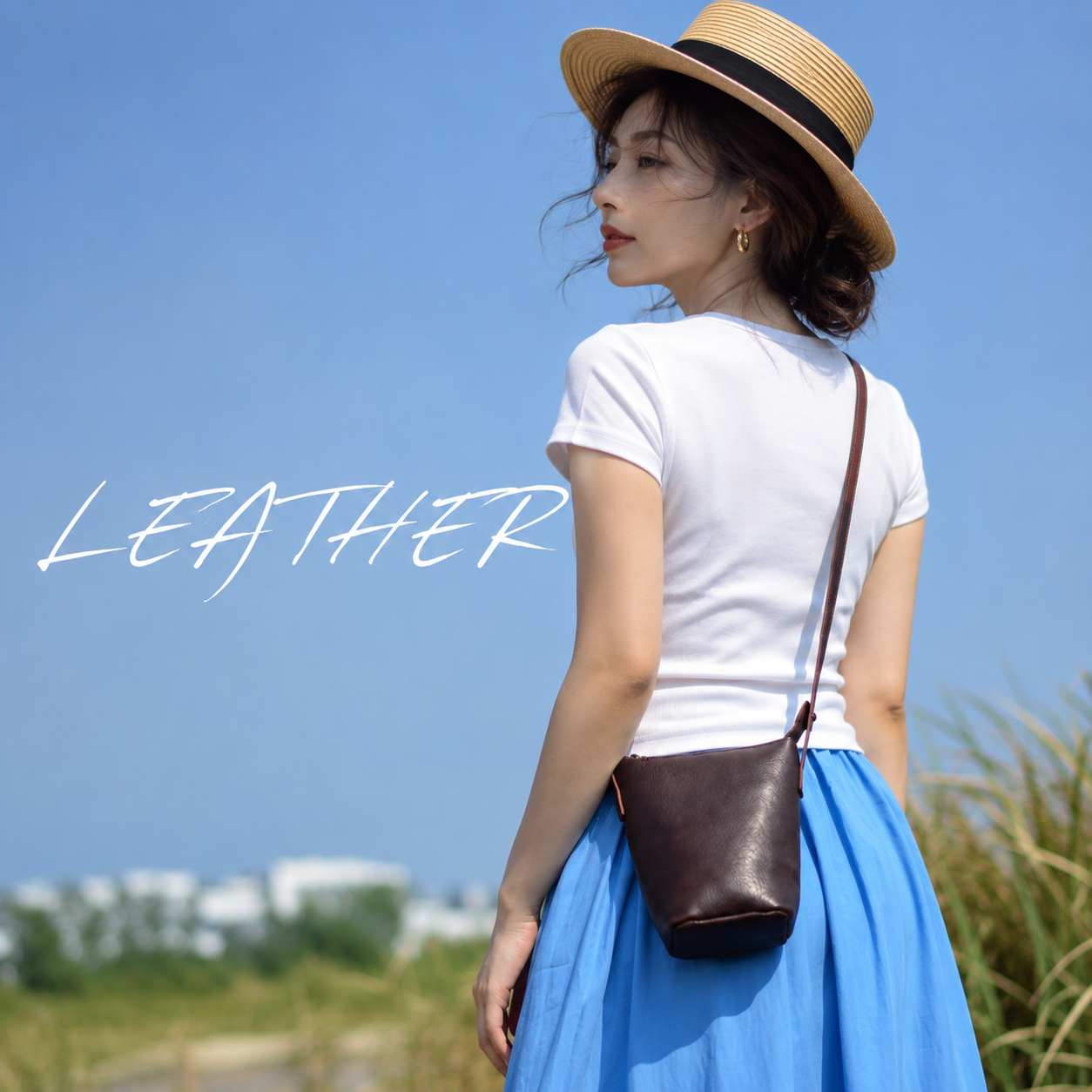 レザー ミニショルダーバッグ
