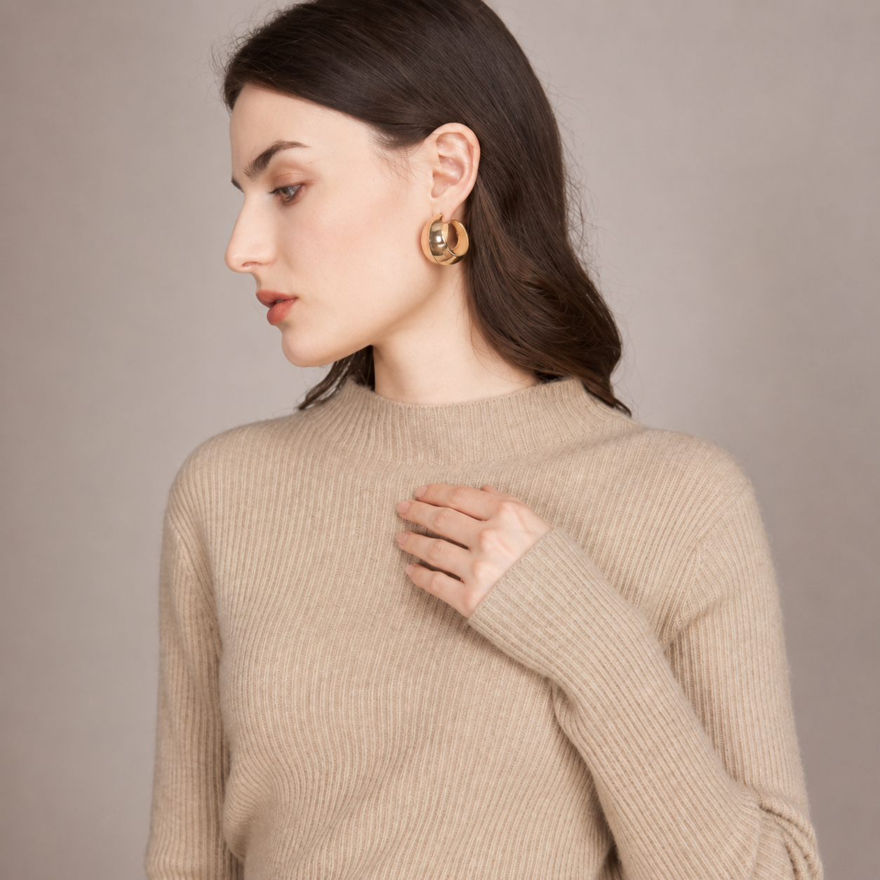 カシミヤ100％   リブモックネックニット BEIGE