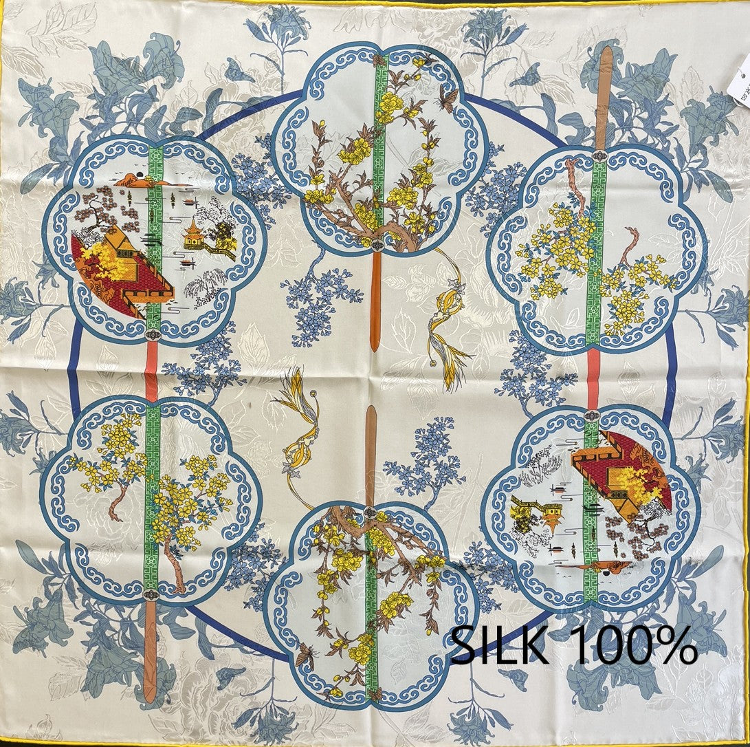 SILK100％  リバーシブルスカーフ 65×65㎝