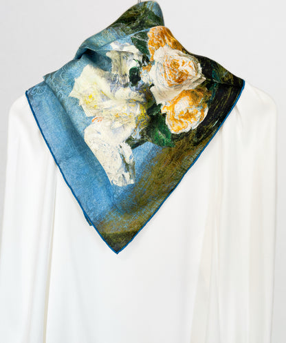 SILK100％  リバーシブルスカーフ 65×65㎝